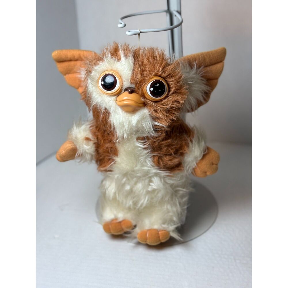 Hasbro Softies 1984 Gizmo Plush Gremlins Halloween Decor 10"